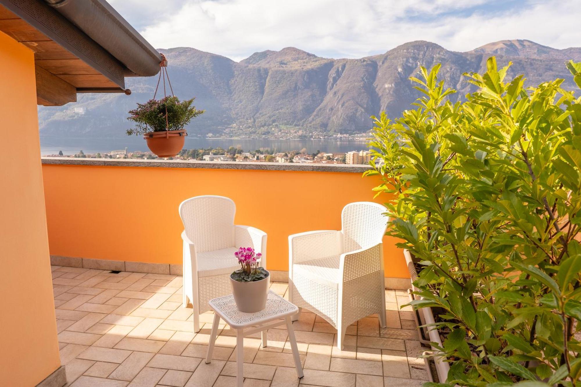 Larius Apartment - Como Lake View Mandello del Lario Ngoại thất bức ảnh